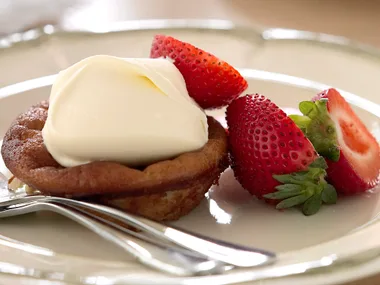 Mini Honey Cheesecakes