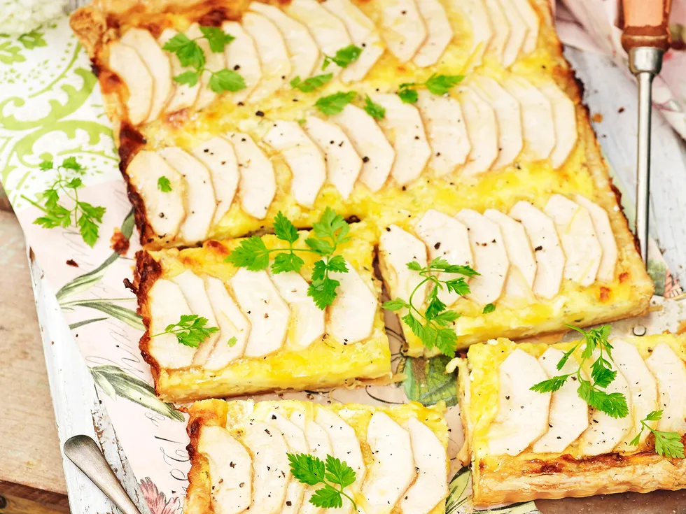 Apple and brie tart