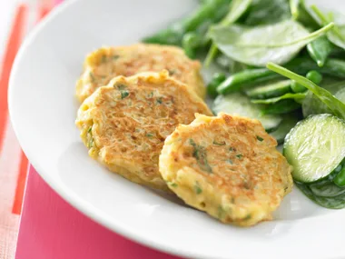 Chicken Patties with Spinach Salad