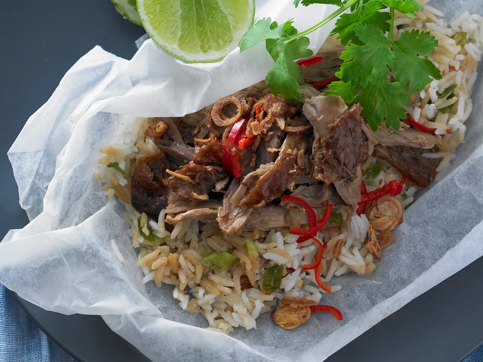 Duck rice parcels
