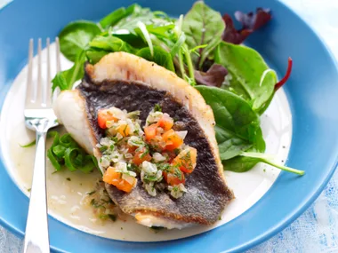 Fish with Eschalot and Tomato Sauce