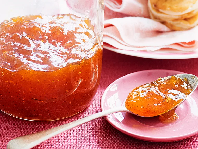Apricot and vanilla jam
