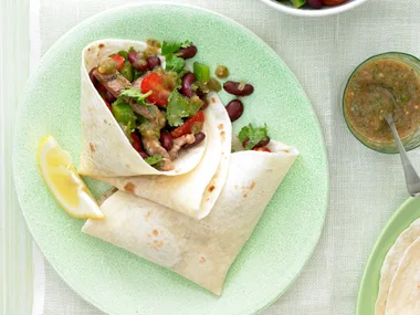 Beef tortillas with green chilli salsa