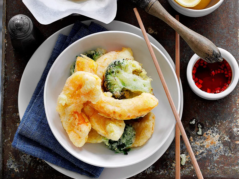 Broccoli, pumpkin and onion tempura with soy dipping sauce