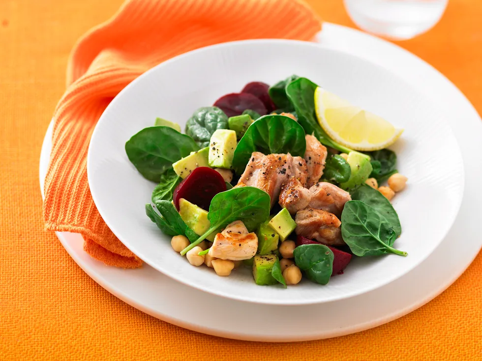 Chicken, baby spinach and beetroot salad