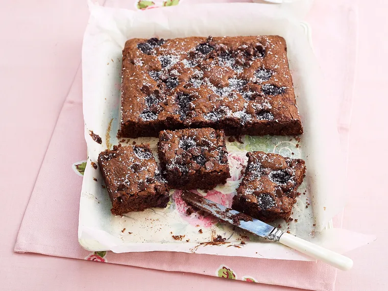 Chocolate cherry slice