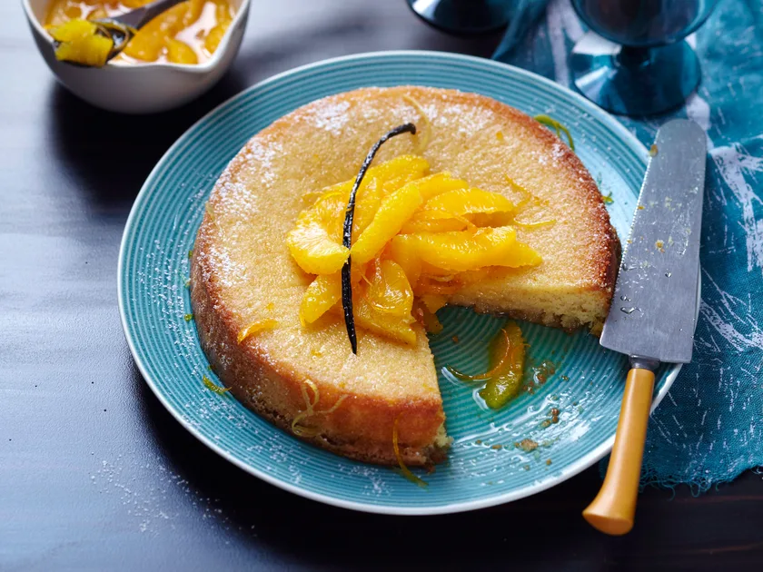Citrus and semolina cake