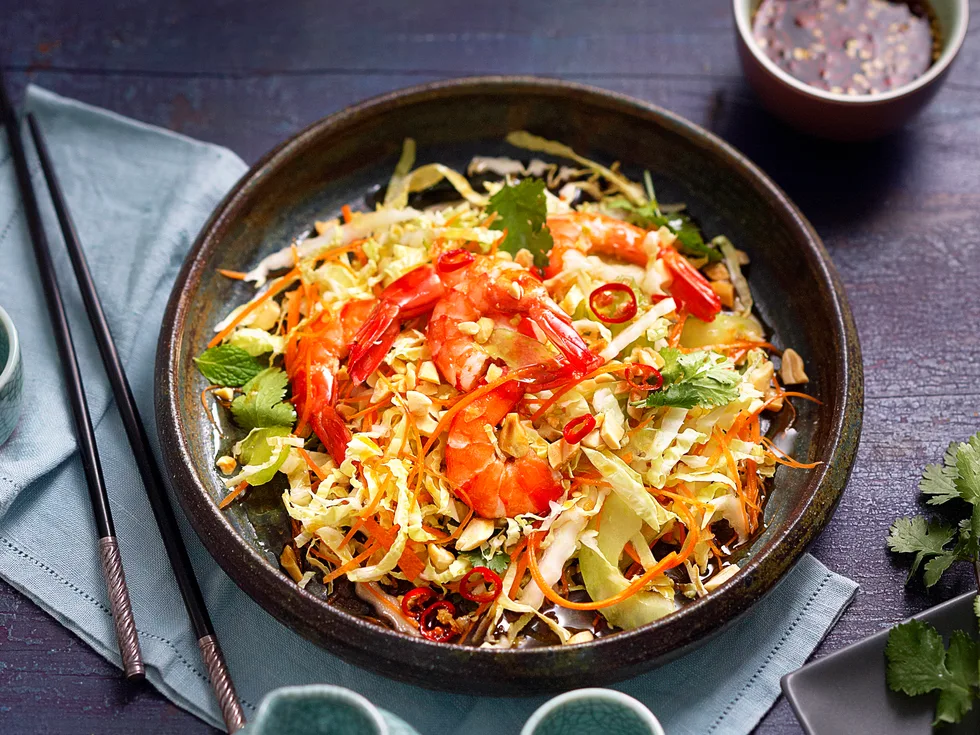 Crunchy wombok and prawn salad