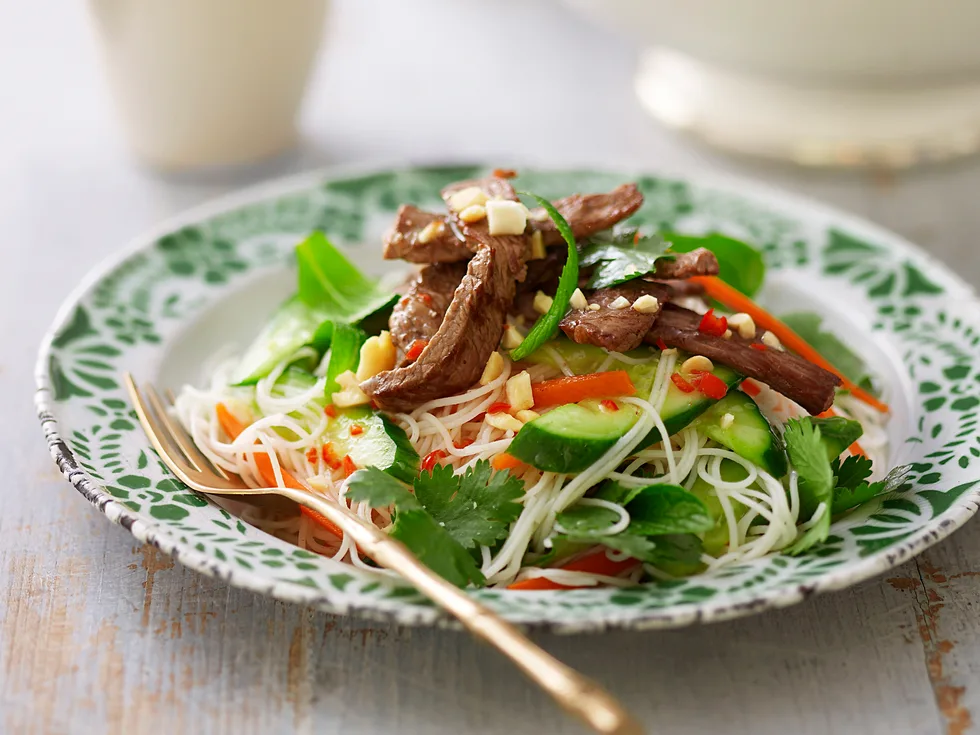 flash-fried beef and vermicelli salad