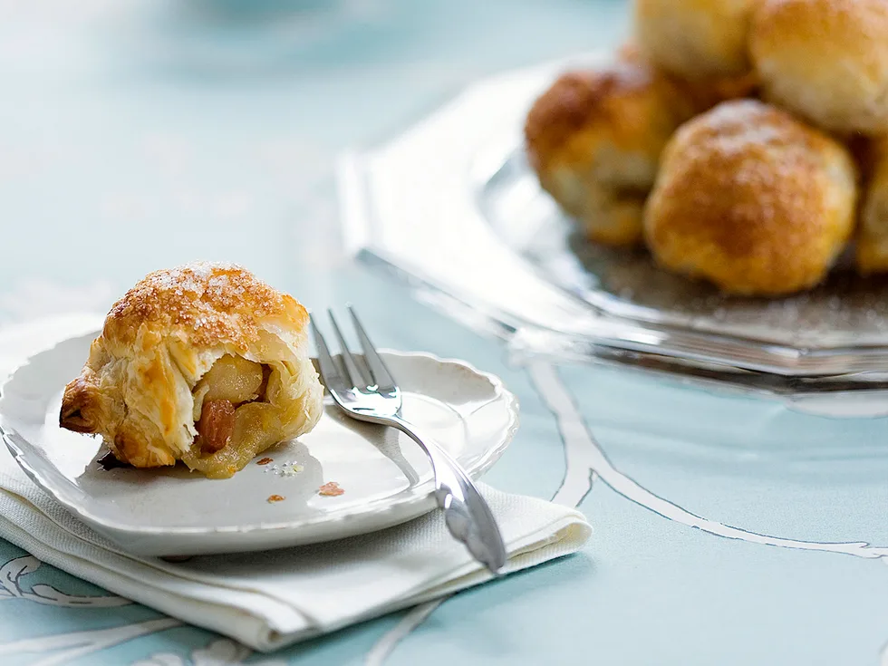 Apple puffs