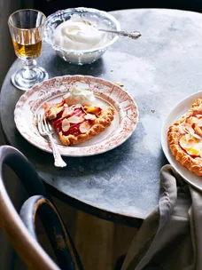 Almond tart