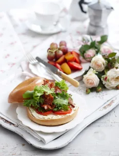 Breakfast bagel