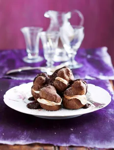Chocolate swirl puffs