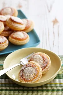 Jam patty tarts