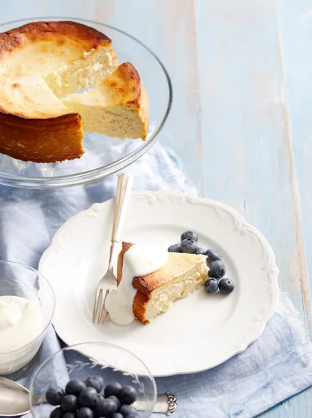 Lemon curd cheesecake
