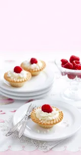Lemon meringue raspberry tarts