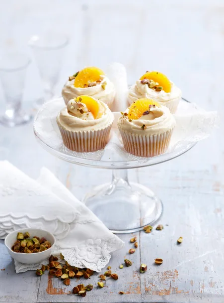 Mandarin cupcakes