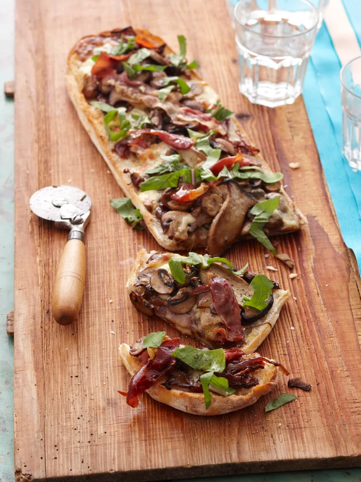 Mixed mushroom and mozzarella pizza