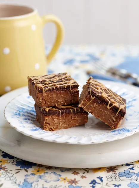 No-bake chocolate slice