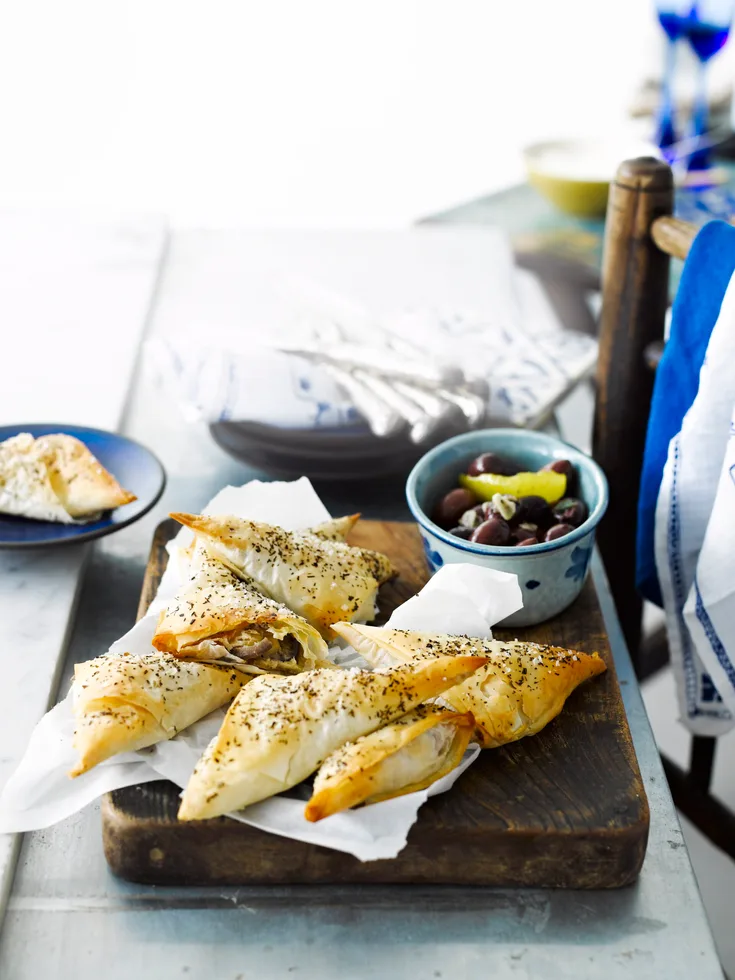 Onion and filo pastries