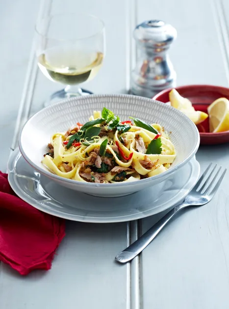 Pangrattato tuna pasta