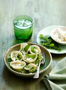 Pea and parmesan tortellini