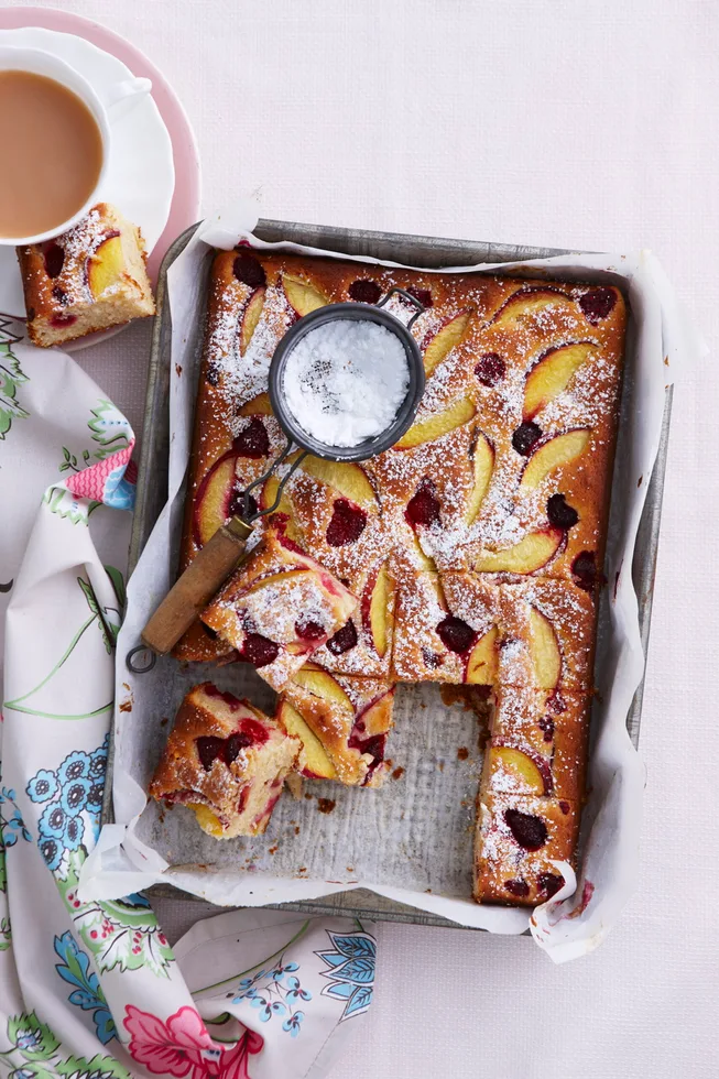Peach, raspberry and yoghurt slice