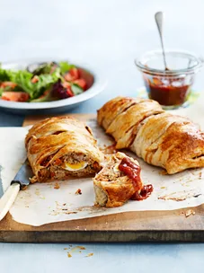 Pork and chutney pastry plaits