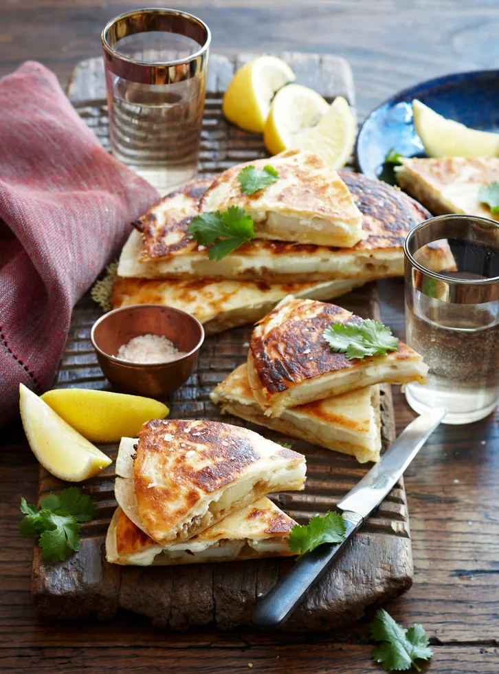 Potato and onion chapatis