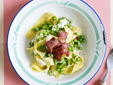 Baby pea pasta with pancetta and goat’s cheese