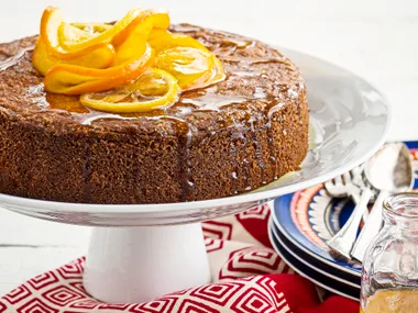 Citrus syrup cake