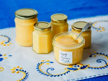 Apple lemon curd