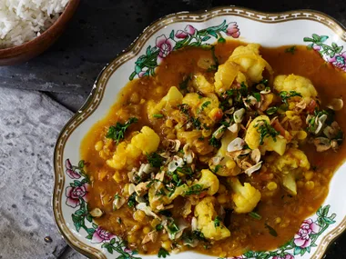 Dhal with cauliflower