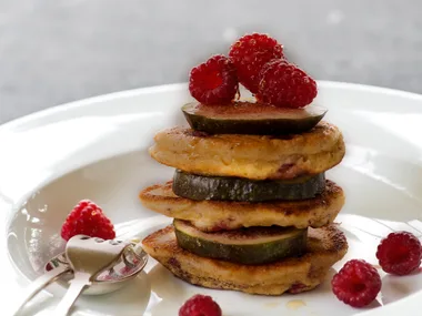 Raspberry fritters