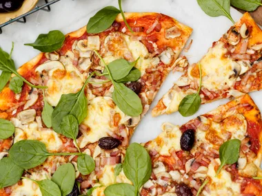 Pancetta and mushroom pizza