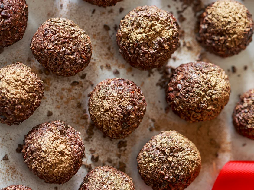 Sugar-free Aztec spiced chocolate truffles
