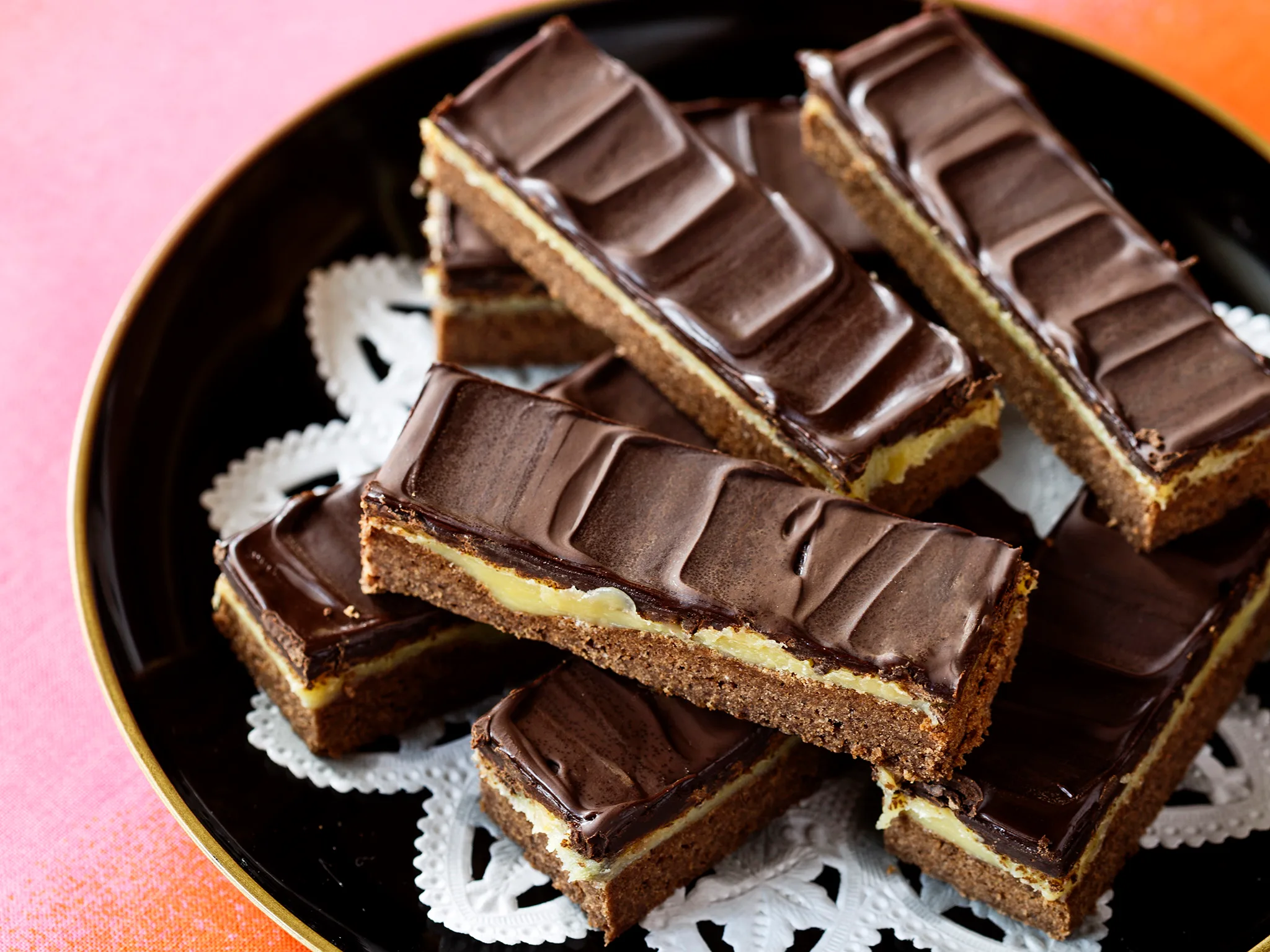 Chocolate caramel slice