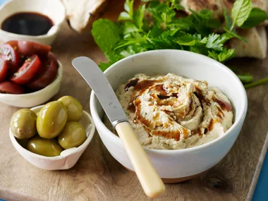 Creamy caper hummus