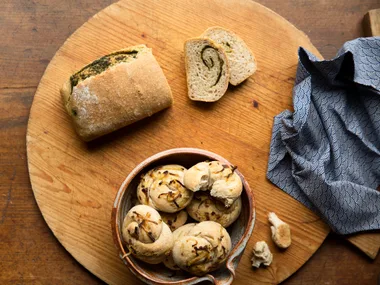 Onion rolls and herb bread