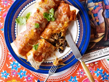 Enchiladas with chicken and black beans