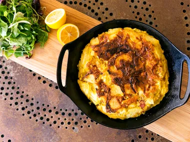 Tortilla and winter salad