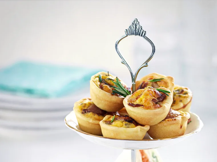 Bacon and egg mini tarts