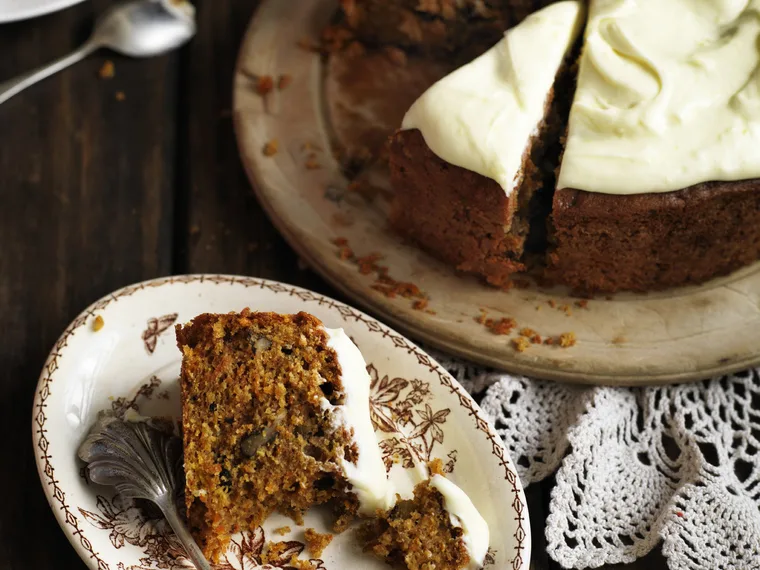 carrot cake with lemon cream cheese frosting