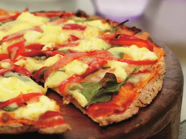 SPINACH, CAPSICUM AND FETTA PIZZA