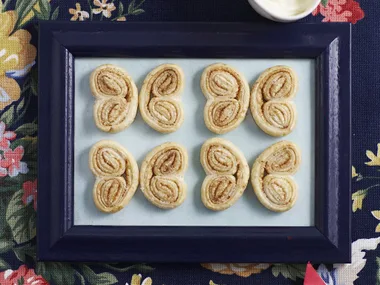 palmiers with honey cream