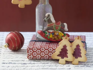 stained glass christmas trees