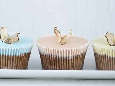 pear butterfly cupcakes