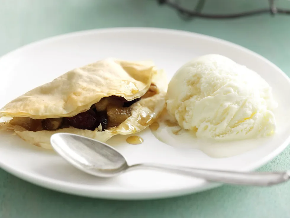 apple cranberry turnovers
