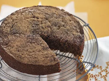 prune and choc-chip cake