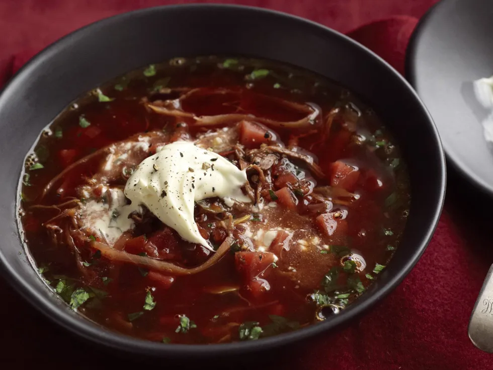 SLOW COOKER BORSCHT